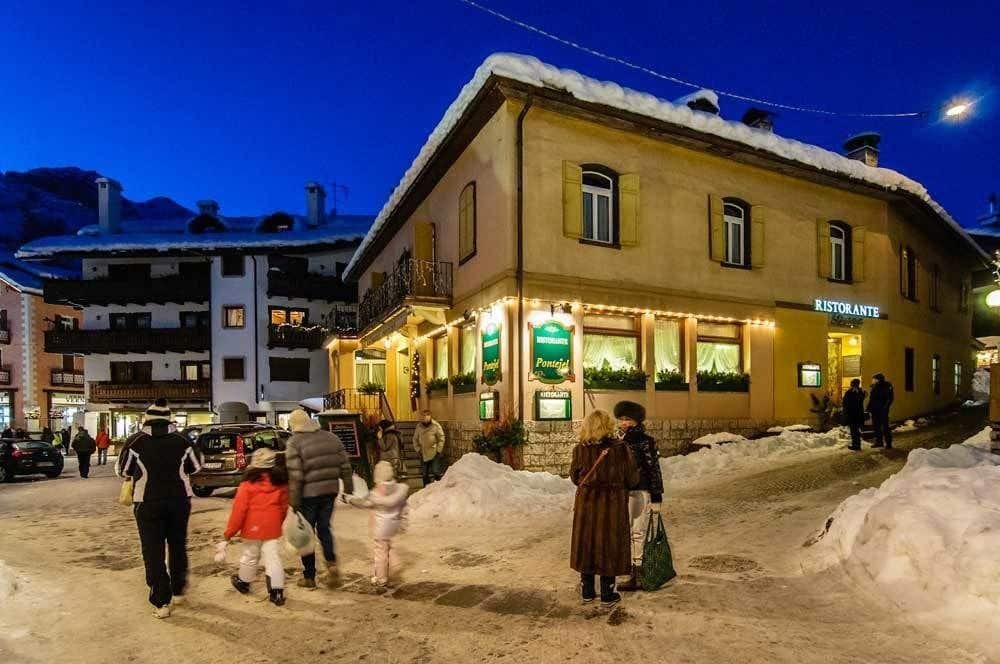 Hotel Pontejel コルティーナ・ダンペッツォ エクステリア 写真